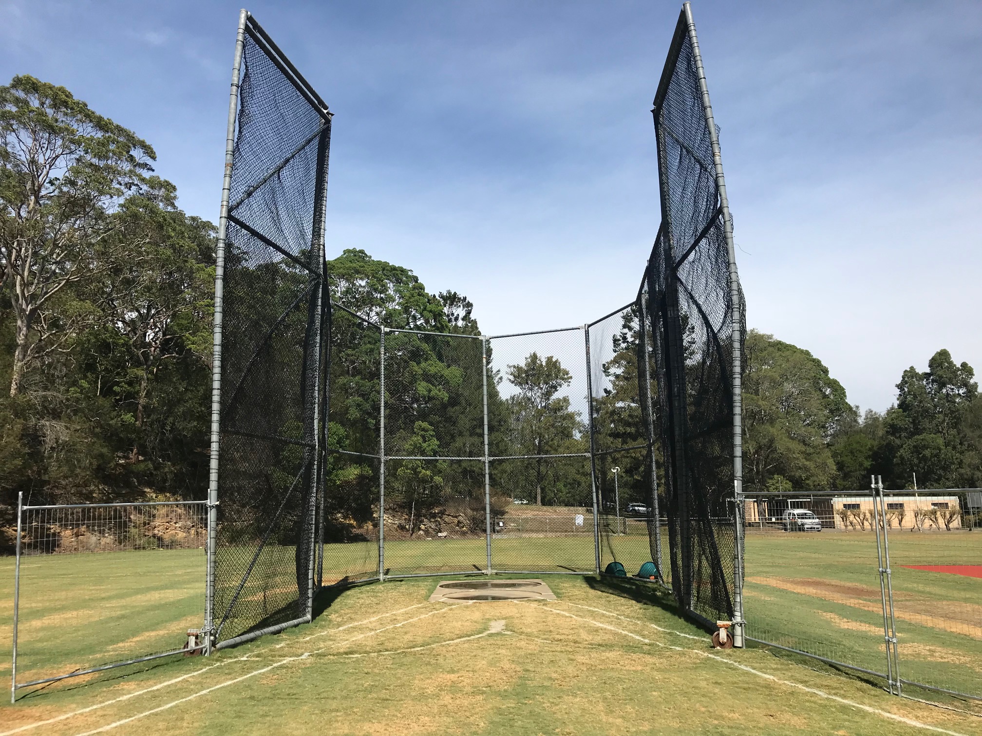 Thor 10 Hammer Throw Cage Court Craft